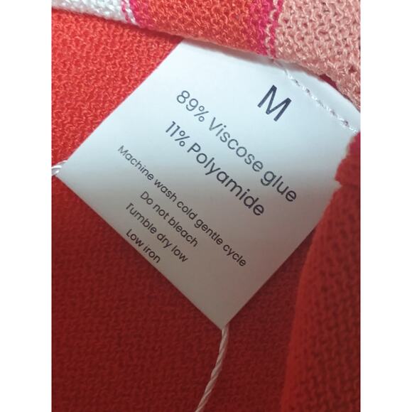 Retro Red & White Chevron Knit Tunic - Size Medium - NWT - Picture 3 of 6